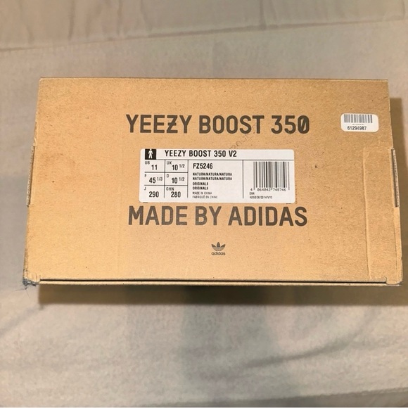 Yeezy Boost V2. Men’s 11. Natural. Good but worn. GOAT verified. Box included. - Picture 2 of 10